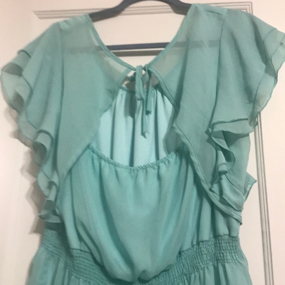 Like New Mint Ruffle Dress - Picture 3 of 3
